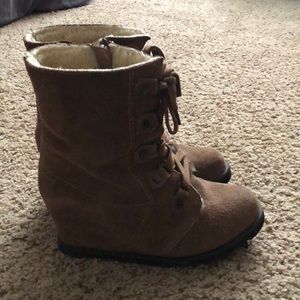 Bear paw winter wedge boots